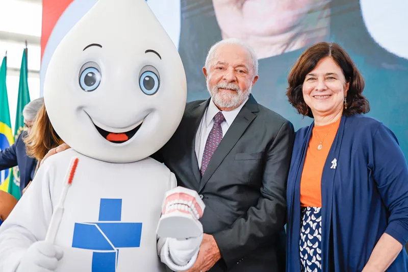 O presidente Lula durante cerimônia de relançamento do programa Brasil Sorridente — Foto: Ricardo Stuckert/Presidência da República