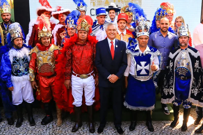 Tradição e simbolismo se unem nas tradicionais Cavalhadas: circuito 2023 começa neste mês (Foto: Júnior Guimarães)