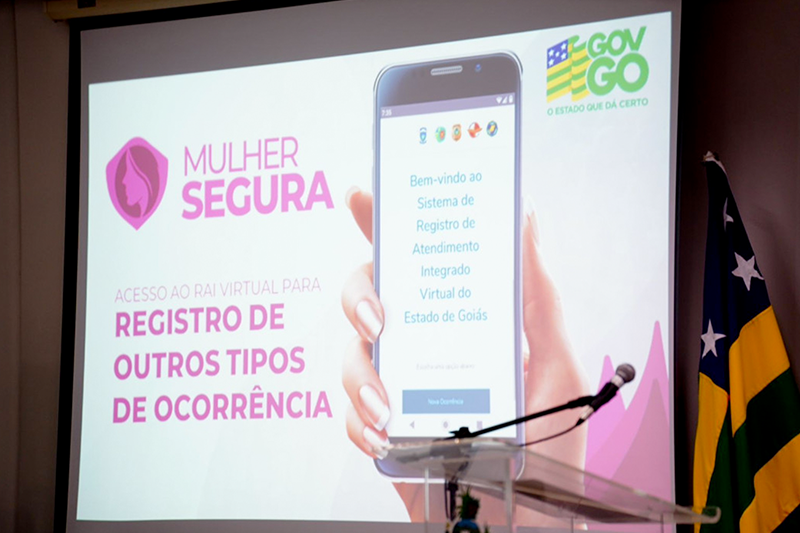 Quando acionado um atendente confirma a ocorrência e uma viatura policial é enviada para o atendimento emergencial. Foto: SSP-GO.