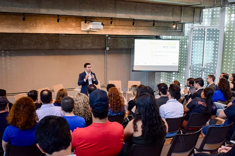 Empreendedores conhecem as regras de programas de apoio a novos negócios inovadores em Goiás. Foto: Secti.