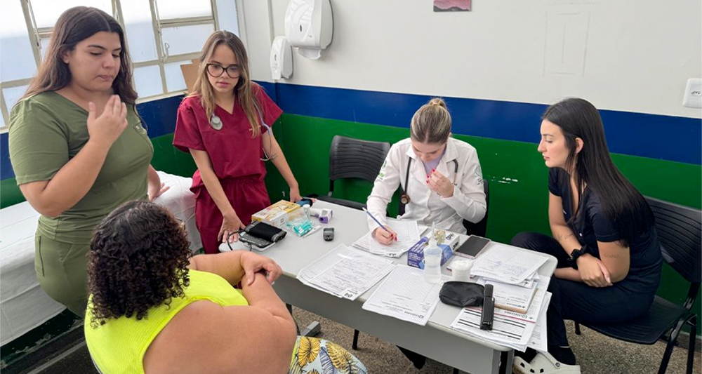 O programa ofertará inicialmente consultas com três especialidades médicas e previsão de expansão. Foto: Prefeitura de Luziânia.