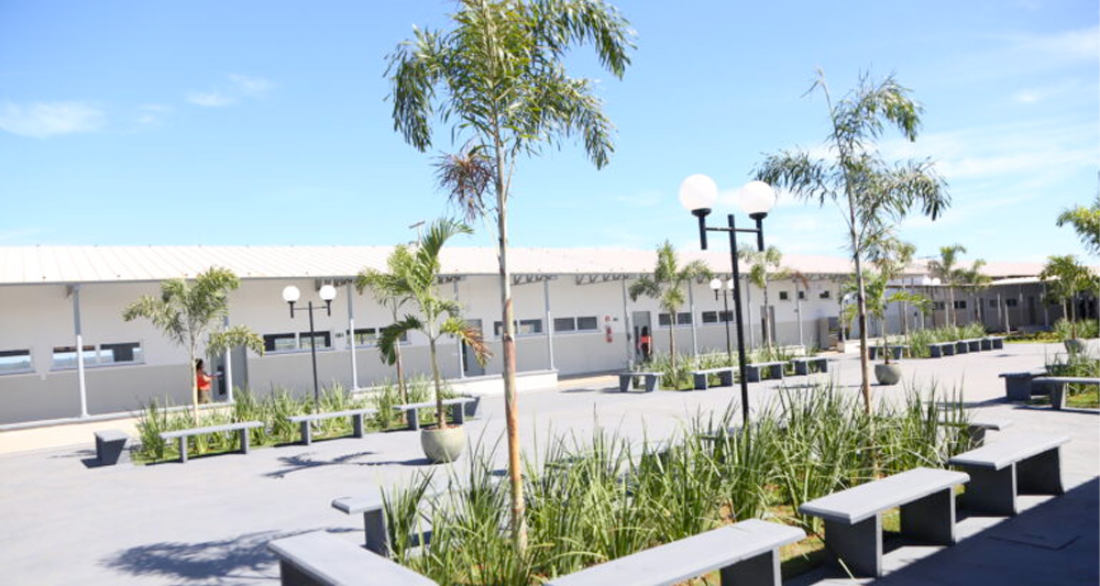 Nova escola estadual modular inaugurada em Cidade Ocidental pelo Governo de Goiás