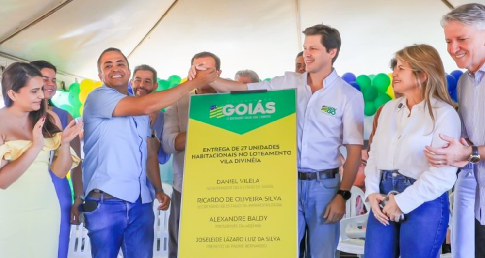 Governador de Goiás, Daniel Vilela, entrega 67 moradias a custo zero no Entorno do DF, somando R$ 12 milhões em investimentos (Foto: Cristiano Borges e Wesley Costa)