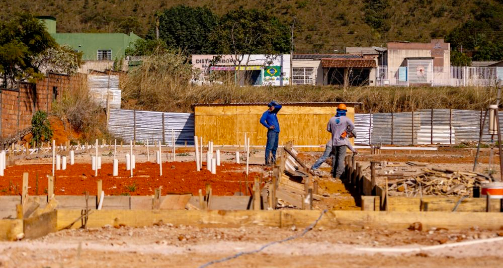 Obras da nova creche municipal do bairro Alvorada em Novo Gama.
